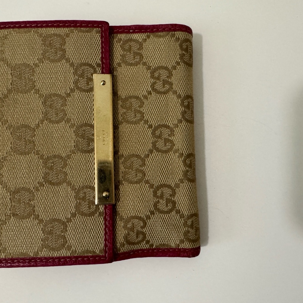 Gucci Beige and fuchsia Wallet